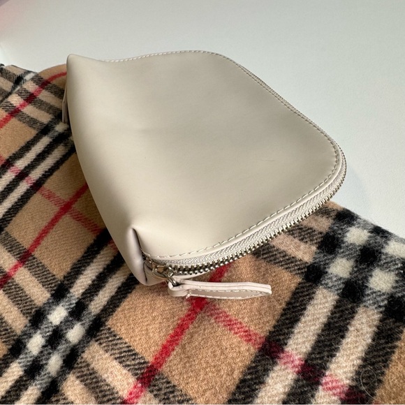 Burberry beauty pouch - Picture 2 of 4